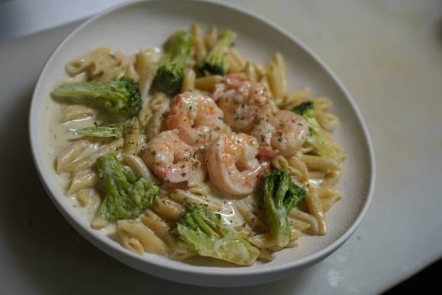 Penne Alfredo.